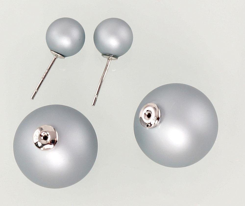 Silver stud earrings with Plastic - Image 2