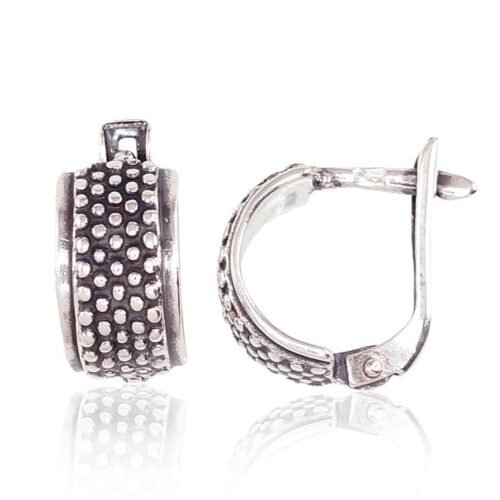 Silver earrings with 'english' lock