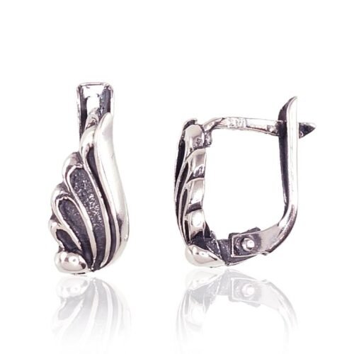 Silver earrings with 'english' lock