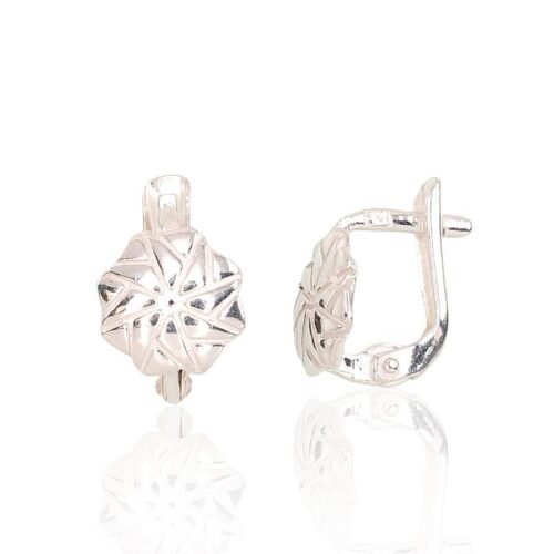 Silver earrings with 'english' lock