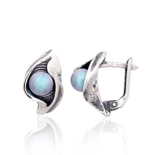 Silver earrings with 'english' lock with Fresh-water Pearl (synt.)