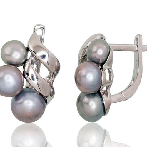 Silver earrings with 'english' lock with Fresh-water Pearl