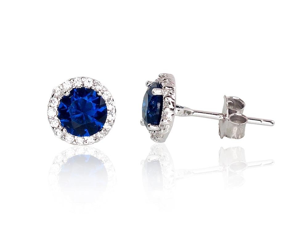 Silver stud earrings with Zirkons