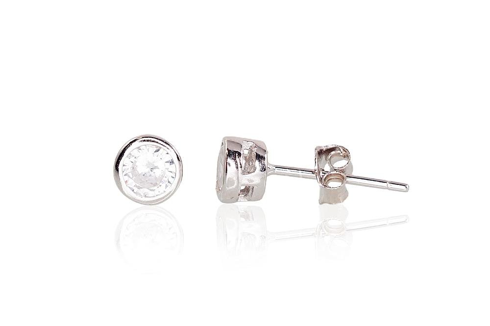 Silver stud earrings with Zirkons