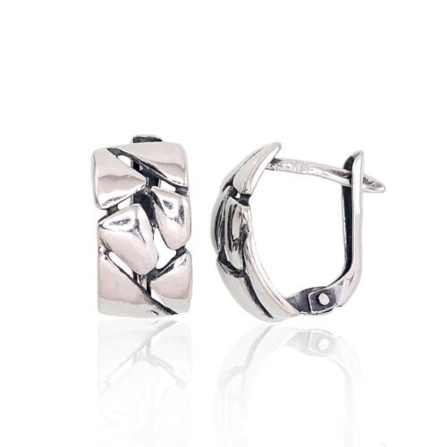 Silver earrings with 'english' lock