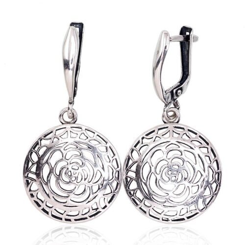 Silver earrings with 'english' lock