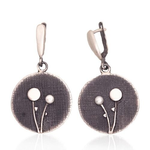 Silver earrings with Fresh-water Pearl