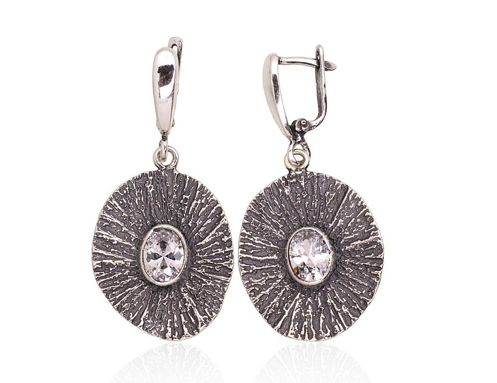 Silver earrings with 'english' lock with Zirkons