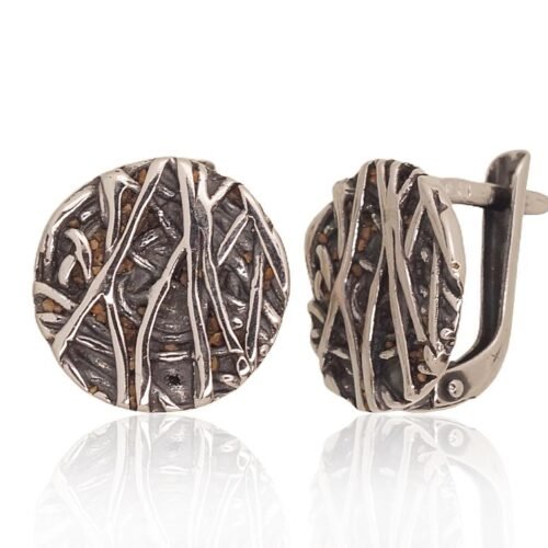 Silver earrings with 'english' lock