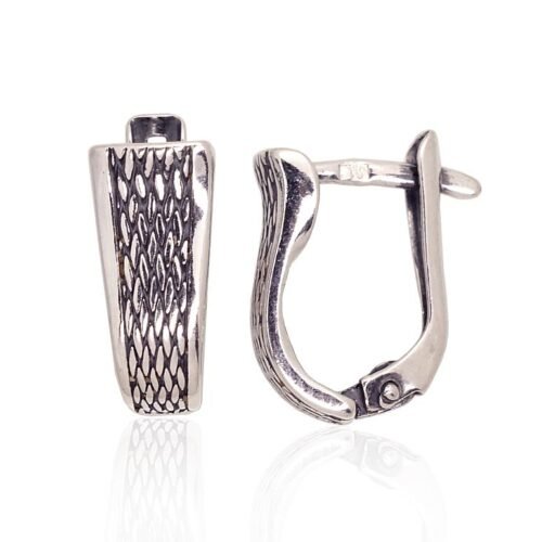 Silver earrings with 'english' lock