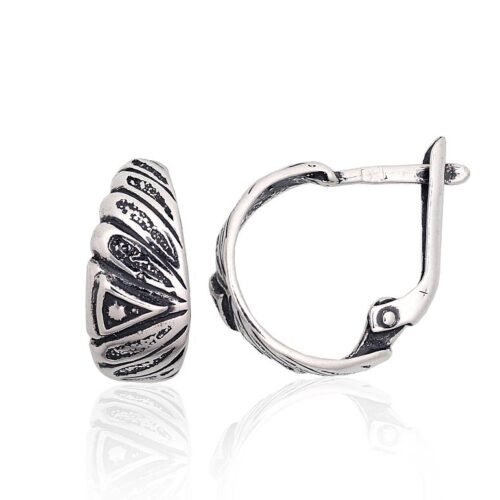 Silver earrings with 'english' lock