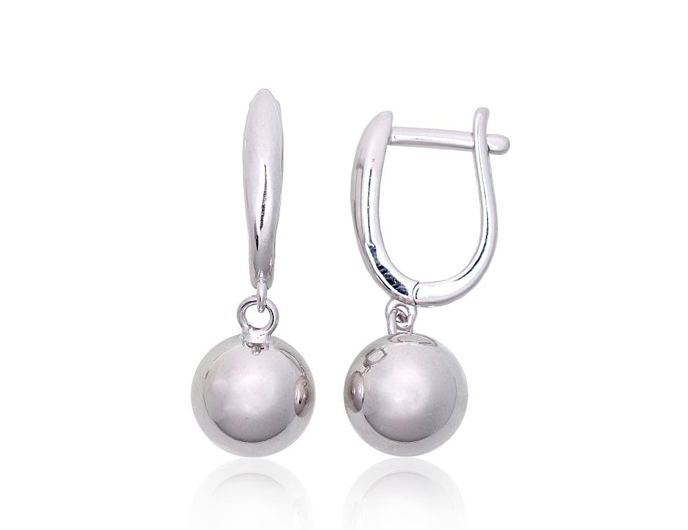 Silver earrings with 'english' lock