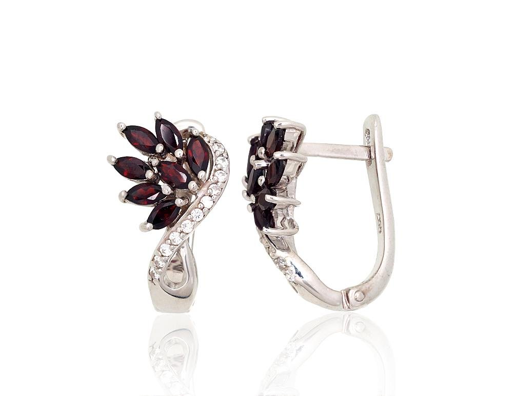 Silver earrings with Zirkons , Garnet