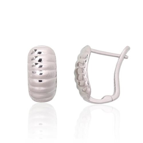 Silver earrings with 'english' lock