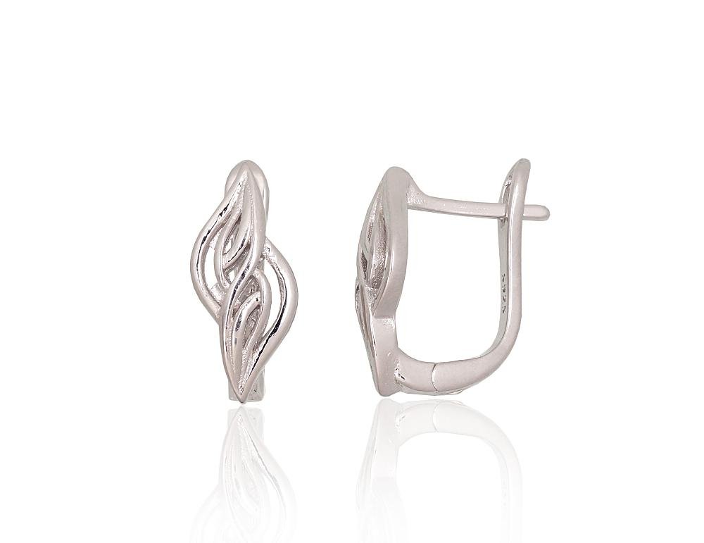 Silver earrings with 'english' lock