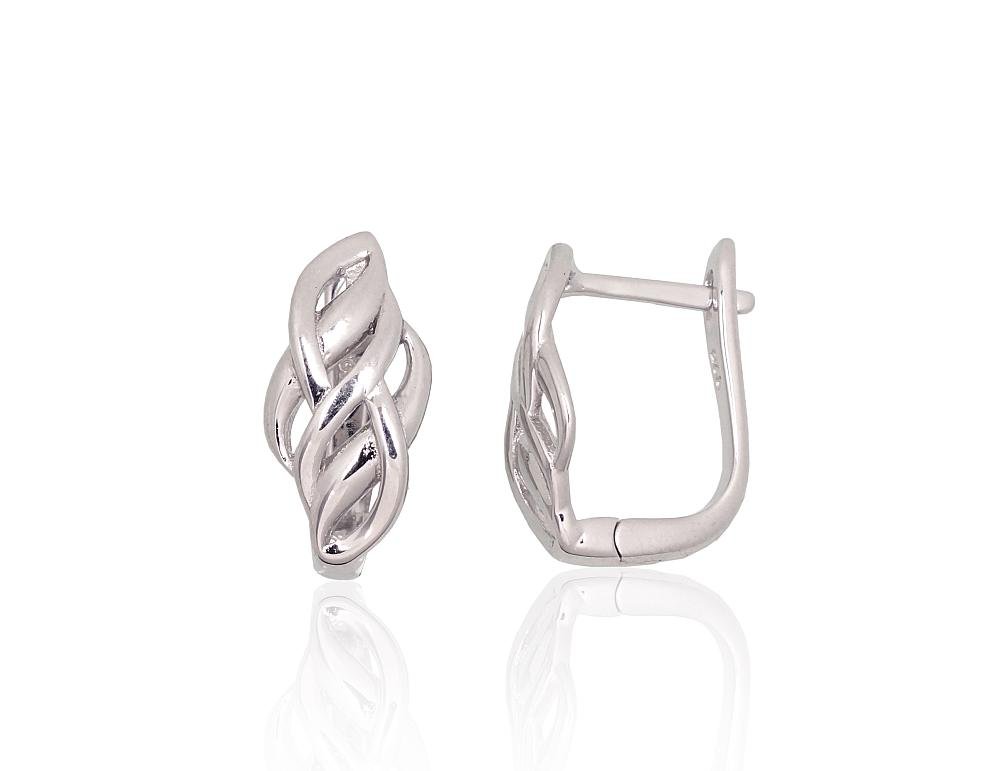 Silver earrings with 'english' lock