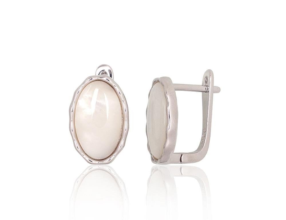 Silver earrings with 'english' lock with Mother-of-pearl