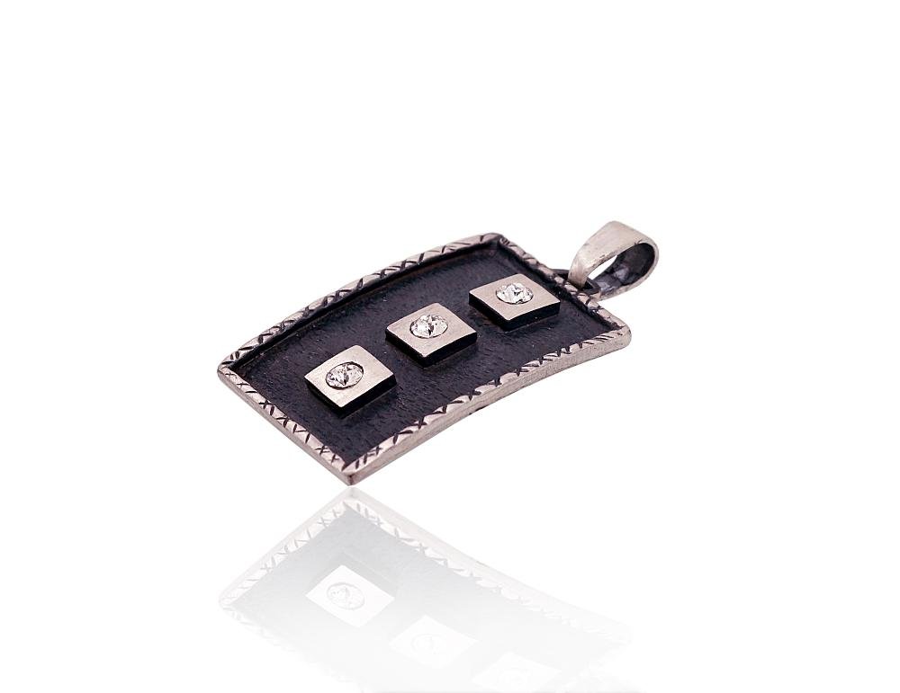 Silver pendant with Crystals - Image 2
