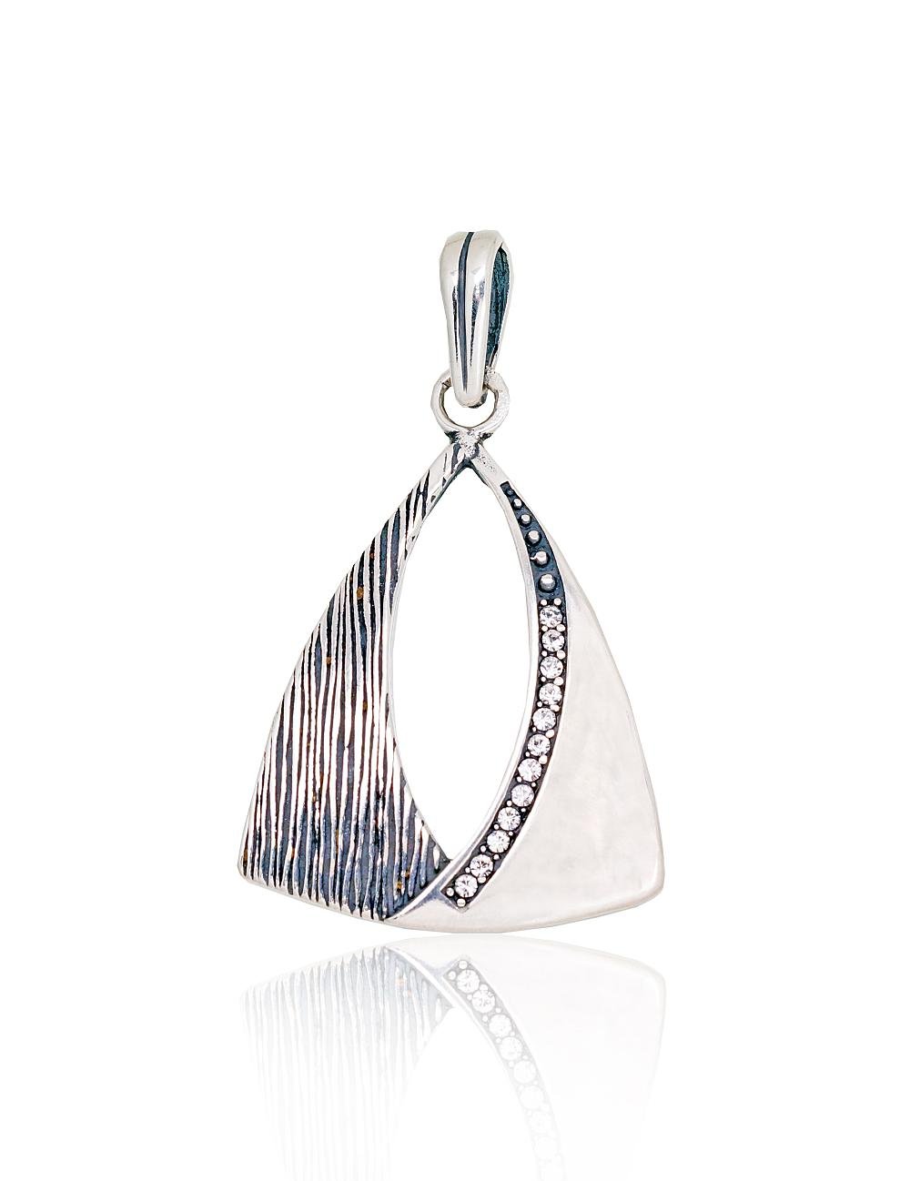 Silver pendant with Zirkons