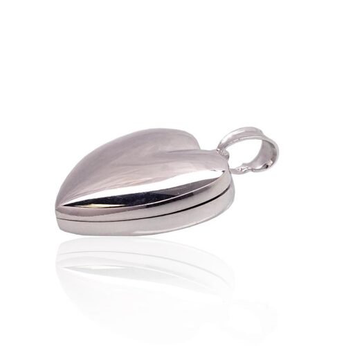 Alternative view of Silver pendant