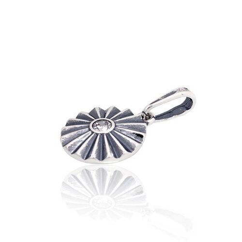 Alternative view of Silver pendant with Zirkons