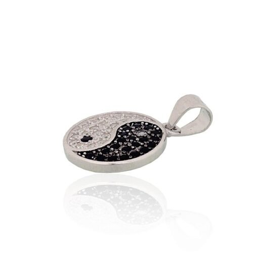 Alternative view of Silver pendant with Zirkons