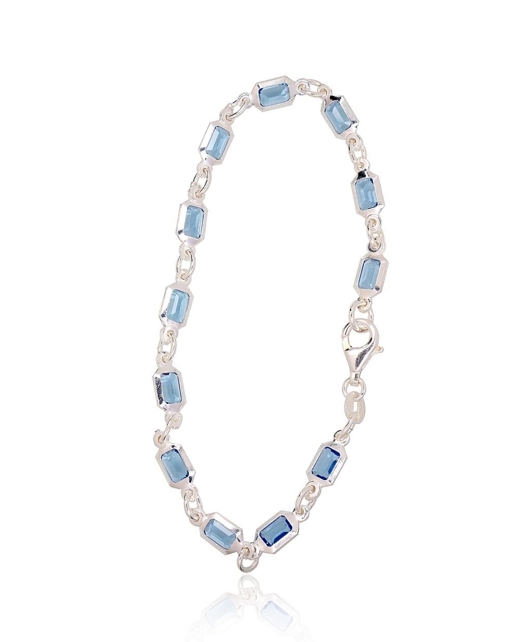 Silver bracelet with Zirkons