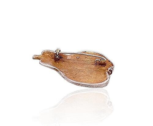 Alternative view of Silver brooch with Garnet