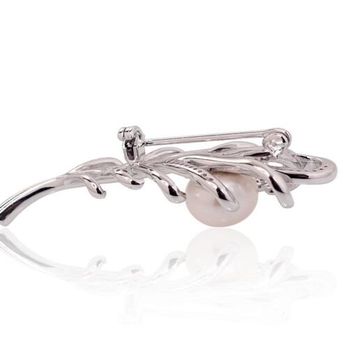 Alternative view of Silver brooch with Zirkons , Fresh-water Pearl