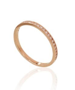 Alternative view of Gold ring with Zirkons