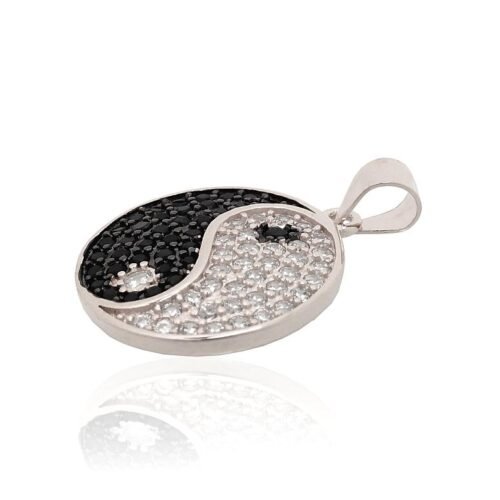 Alternative view of Silver pendant with Zirkons