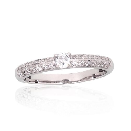 Silver ring with Zirkons