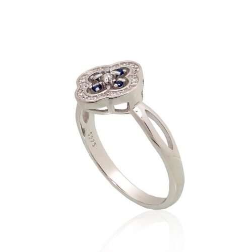 Alternative view of Silver ring with Zirkons
