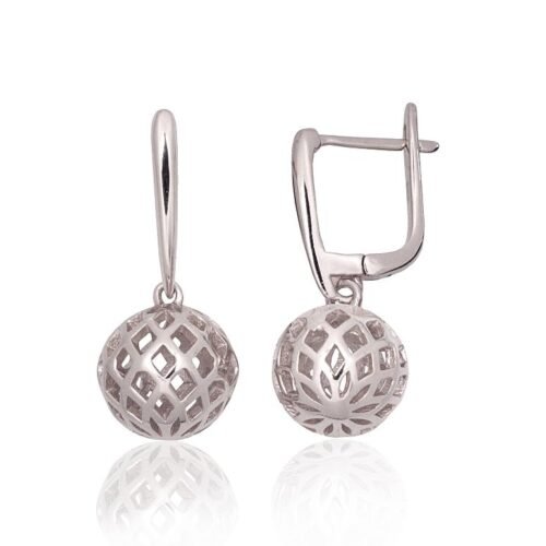 Silver earrings with 'english' lock