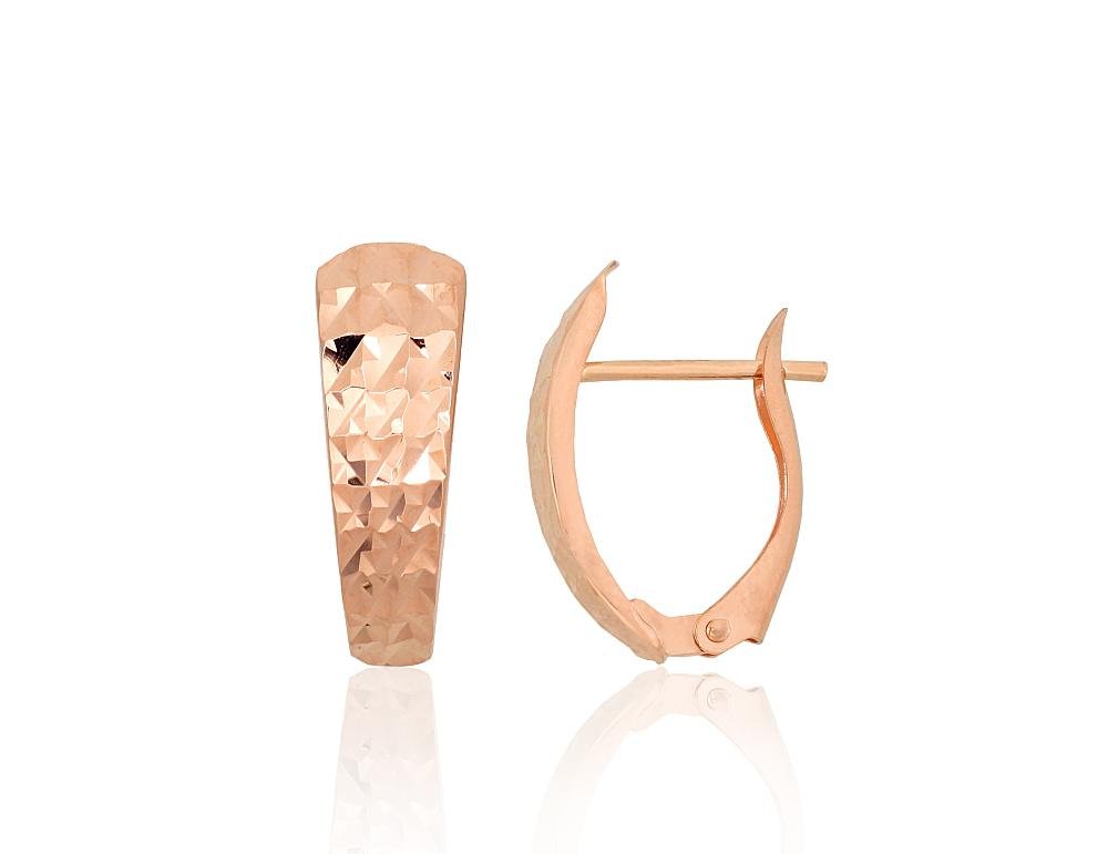 Gold earrings with 'english' lock